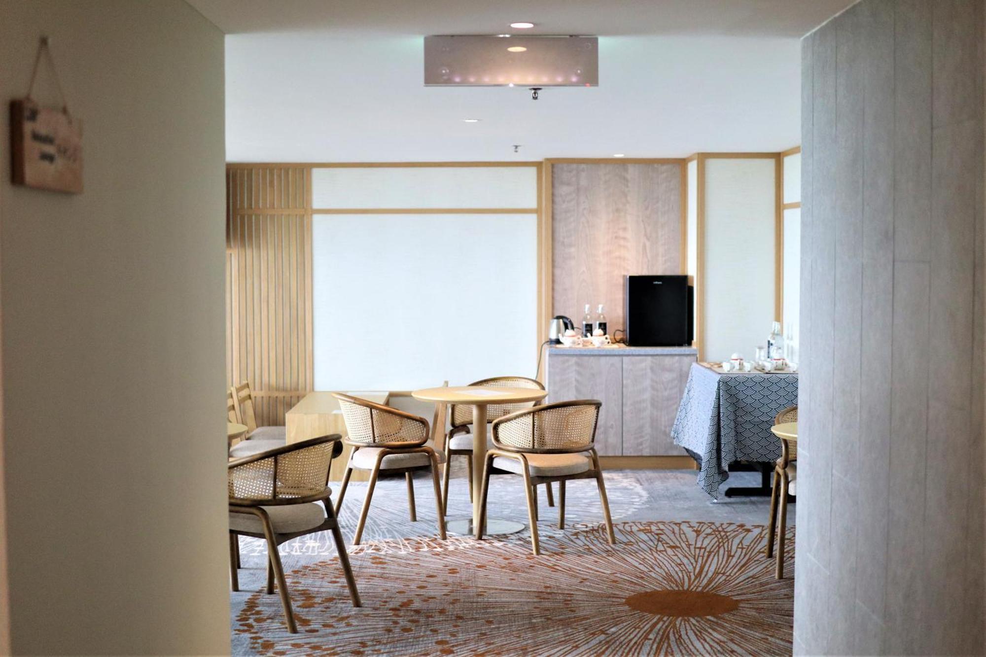 Hotel Ksl Esplanade With Hot Spring 4*